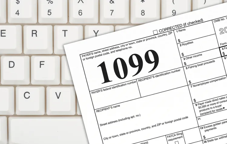 1099 vs. W-2: What's the Difference? (2026 Guide)
